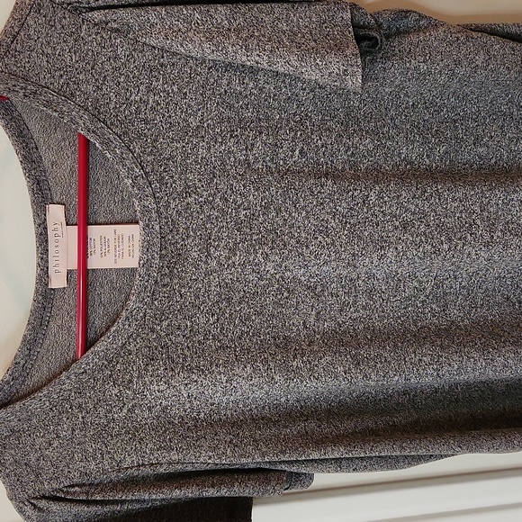 Philosophy, Large, heathered Gray flutter sleeve top - Picture 2 of 4